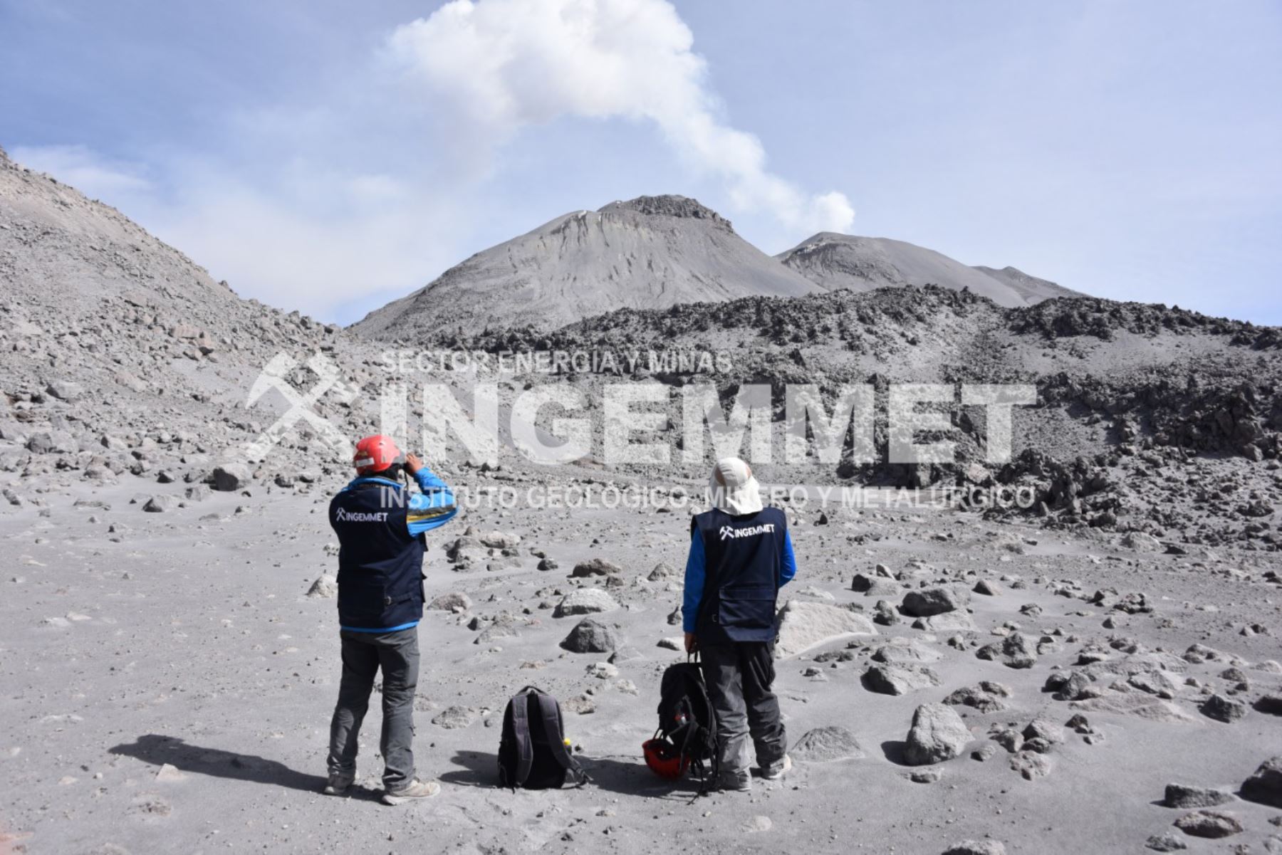 De acuerdo con estudio del Ingemmet, el cuerpo de lava ubicado en el cráter del volcán Sabancaya se está destruyendo de forma parcial.
