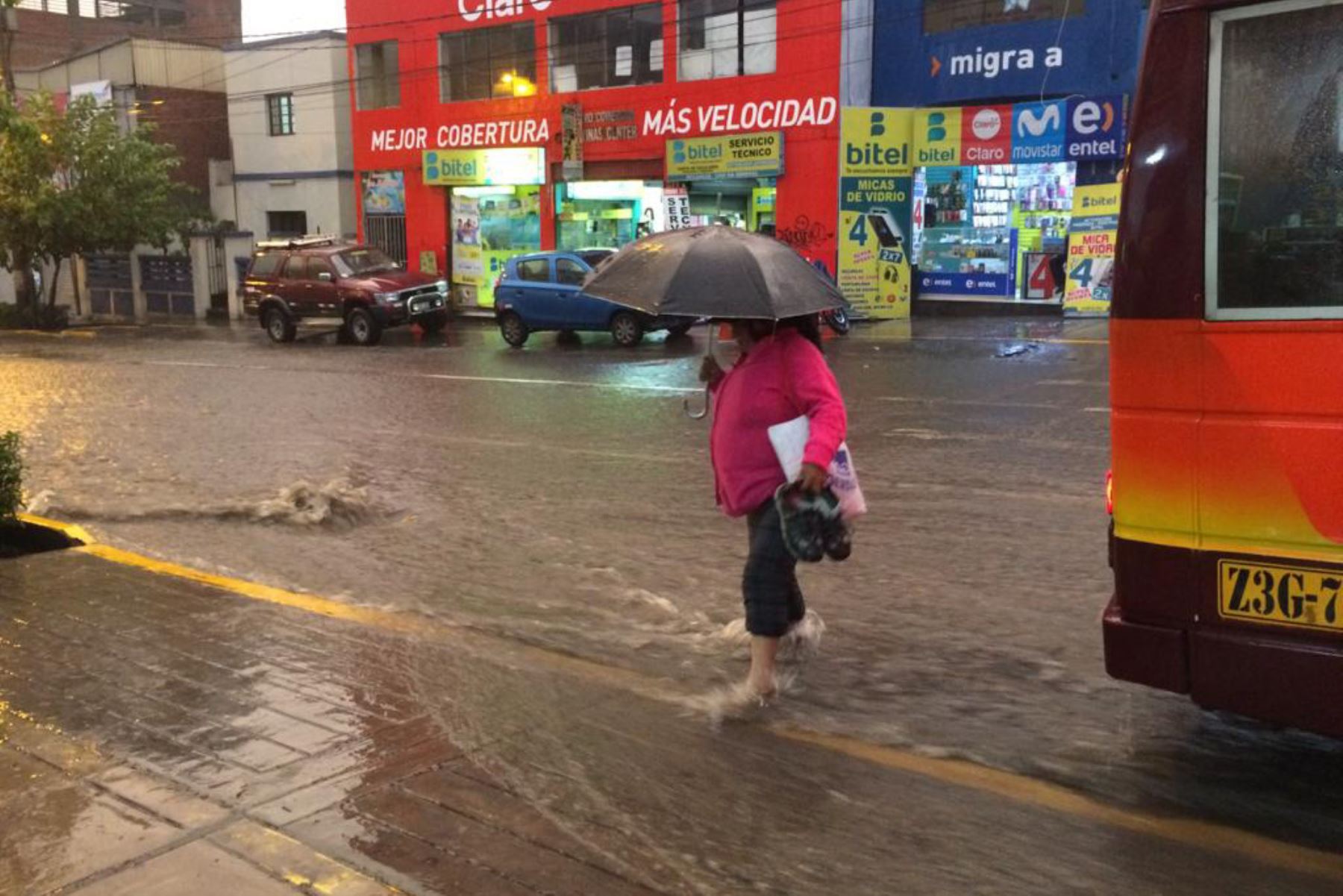 La ciudad de Arequipa fue afectada anoche por lluvias intensas.