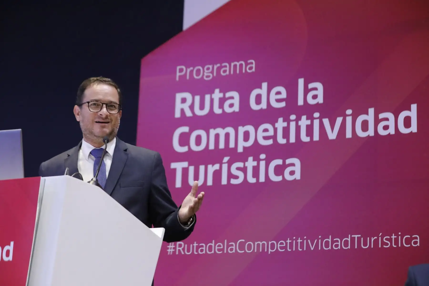Ministro de Comercio Exterior y Turismo, Edgar Vásquez. Foto: Cortesía.