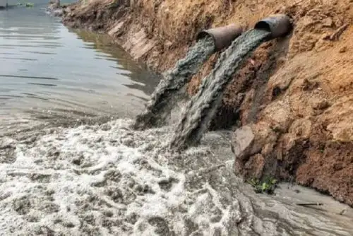 El Ejecutivo prorrogó el estado de emergencia por impacto de daños a consecuencia de contaminación hídrica, en los distritos de Chojata, Matalaque, Quinistaquillas, Coalaque y Omate de la provincia de General Sánchez Cerro,en el departamento de Moquegua,