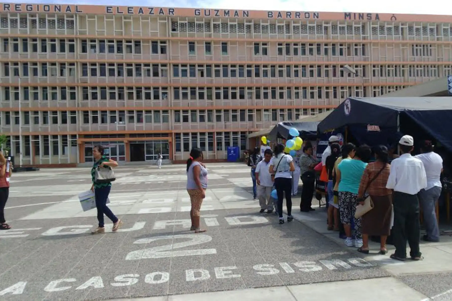 Las autoridades del hospital regional Eleazar Guzmán Barrón, del distrito de Nuevo Chimbote, han conformado un comité de vigilancia a fin de que se adopten medidas inmediatas ante un caso sospechoso de coronavirus.