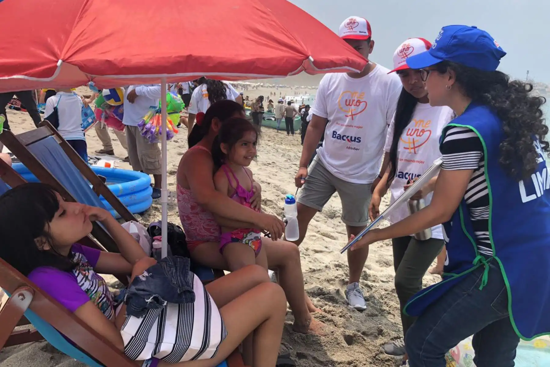 Ministerio del Ambiente impulsa campaña 
"Salva Playas" para  concientizar sobre la reducción  del uso del plástico
Foto: ANDINA/Difusión