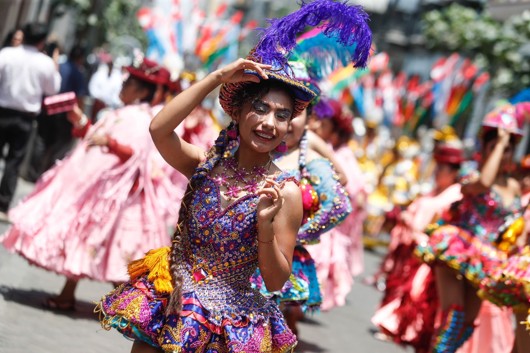 La región Puno fue reconocida ,en 1985, como la Capital del Folclor peruano porque posee más de 350 danzas originales, llenas de colorido y alegría desbordantes. ANDINA/Renato Pajuelo