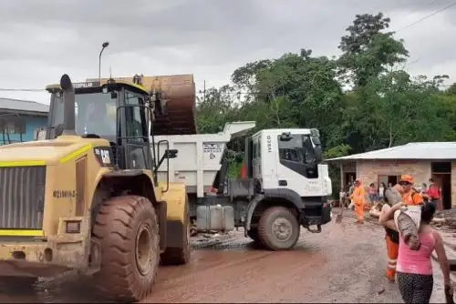 Durante enero del presente año, el MTC, a través de su unidad ejecutora, Provías Descentralizado, entregó un total de 4, 232 galones de combustible a distintos municipios distritales de las regiones de Áncash, San Martín y Huánuco para la operación de maquinaria pesada desplegada en las zonas afectadas por las condiciones climáticas