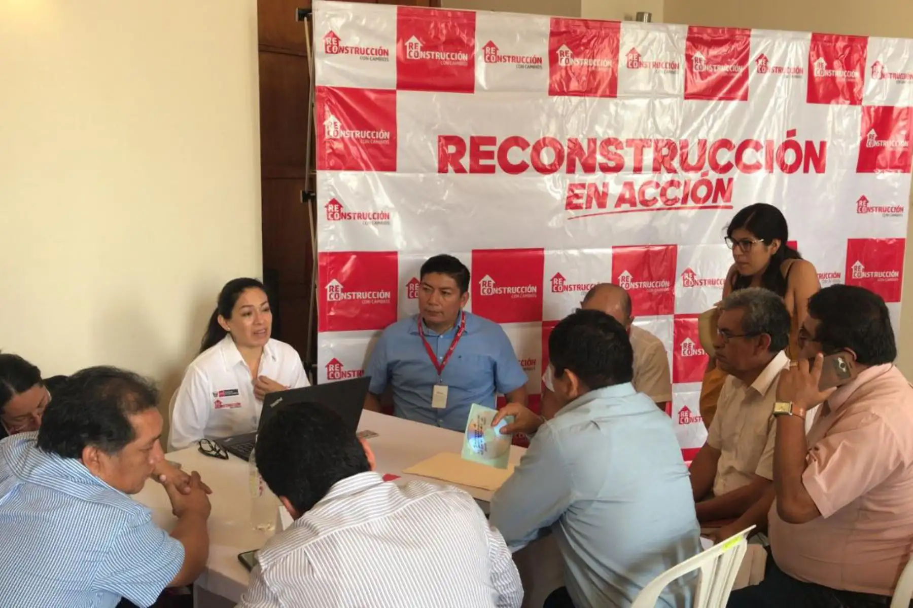 En mesa técnica participaron alcaldes provinciales y distritales y funcionarios de municipios y del Gobierno Regional de La Libertad.