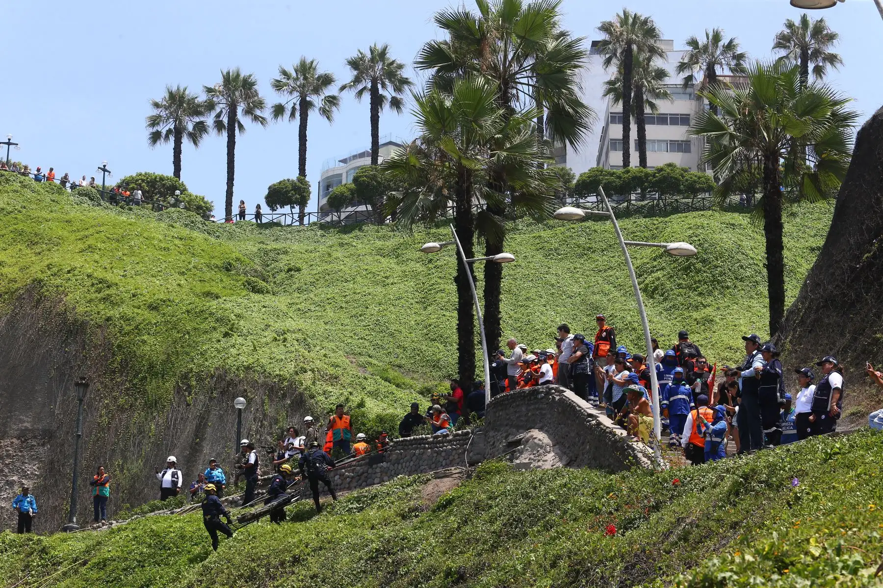 Simulacro de Tsunami en la Costa Verde.Foto:ANDINA/Hector Vinces.