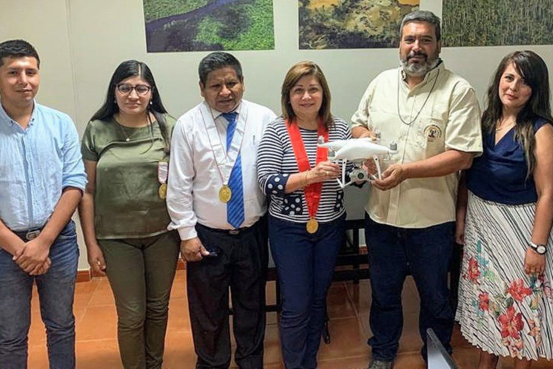 Conservación Amazónica donó un dron para la Unidad de Monitoreo Georreferencial Satelital de Delitos Ambientales en Madre de Dios.