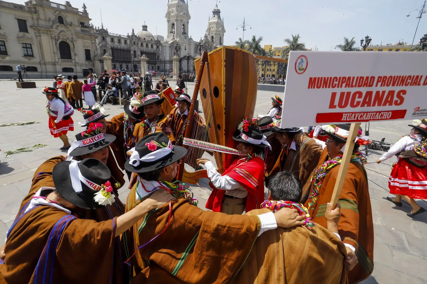 Presidente Martín Vizcarra participa en el lanzamiento del Carnaval Ayacuchano 2020.
Foto: ANDINA/Prensa Presidencia