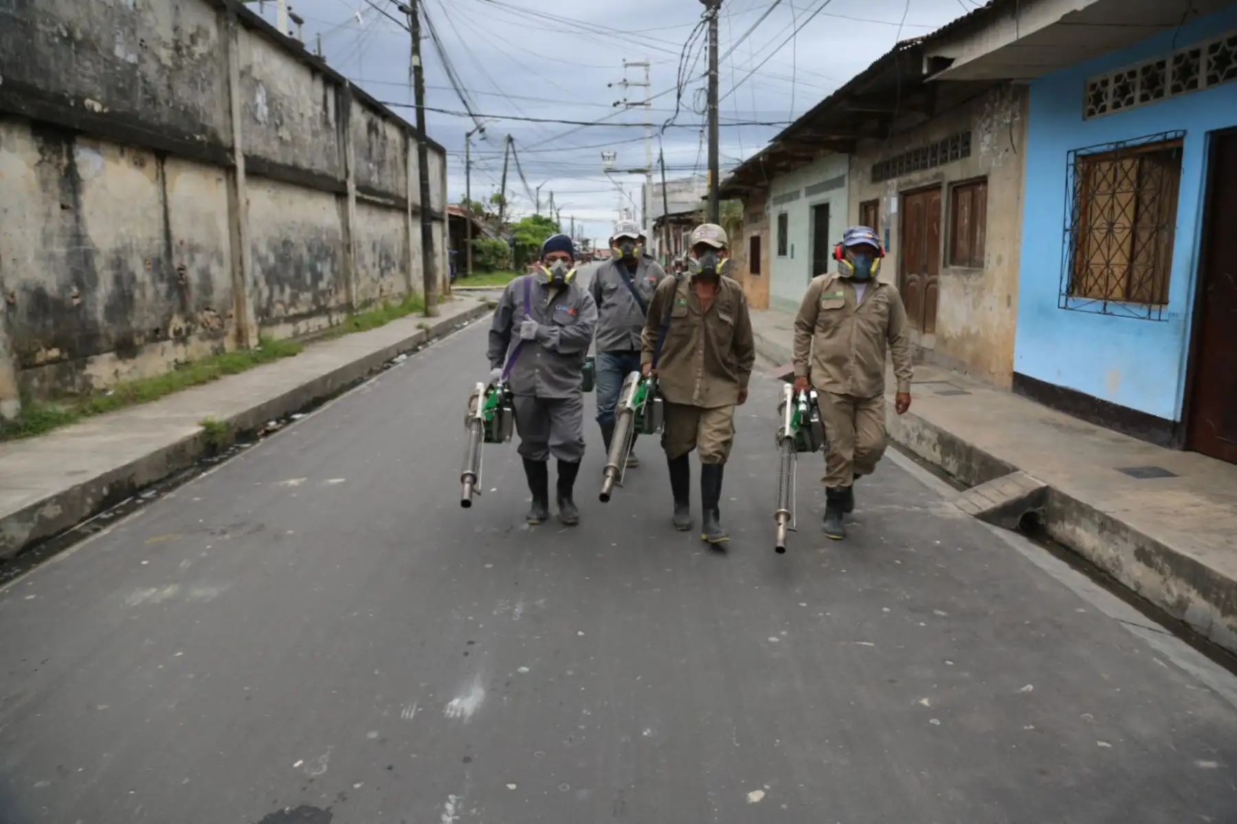 Diresa Loreto refuerza campaña de fumigación en Iquitos para enfrentar los vectores del dengue. ANDINA/Difusión