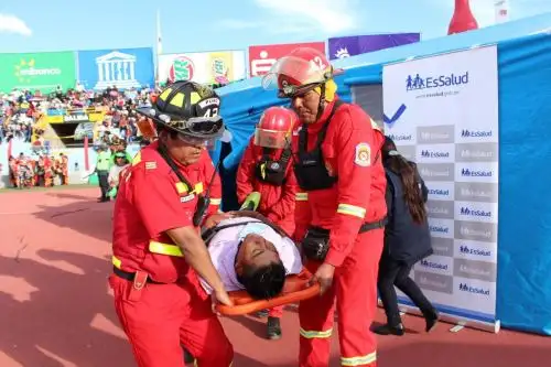 EsSalud brindó más de 50 atenciones médicas durante los primeros días de la Festividad de la Virgen de la Candelaria en Puno. ANDINA/Difusión