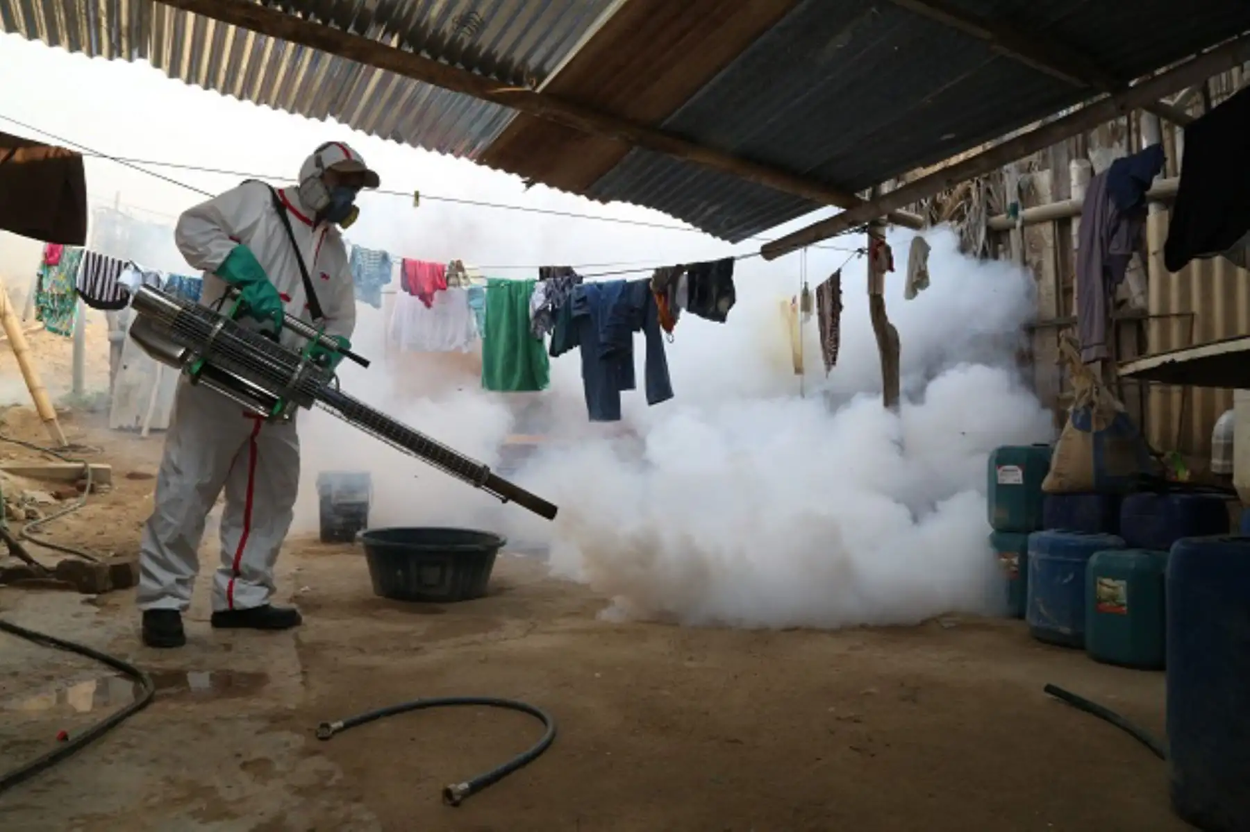 Ministerio de Salud supervisa acciones de lucha contra el dengue en Madre de Dios. ANDINA/Difusión