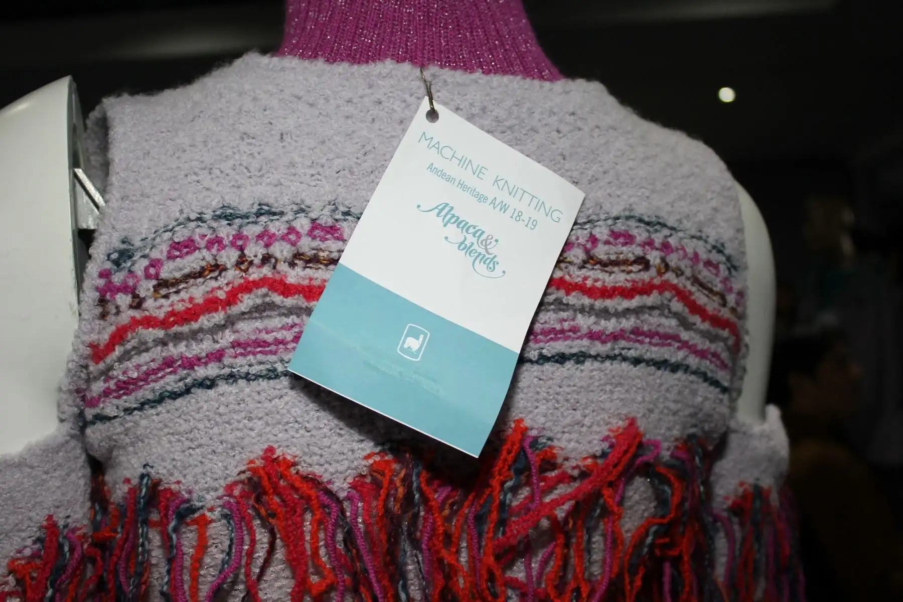 Prenda de vestir hecha de fibra de alpaca. Foto: Cortesía.