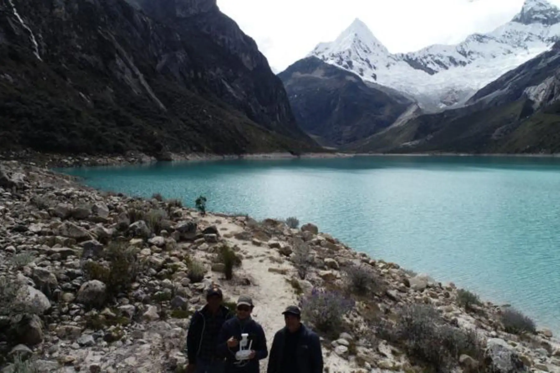 Promueven la implementación de sistema preventivo de deslizamientos en la laguna Parón, en la sierra de Áncash. ANDINA/Difusión