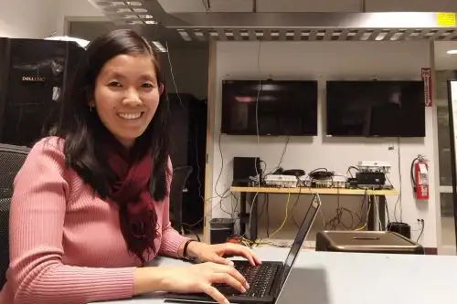 Nadia Yoza es parte de la organización de STEM para todas, el primer programa de inmersión en ciencia, tecnología, ingeniería y matemáticas dirigido a alumnas de secundaria de colegios públicos y privados