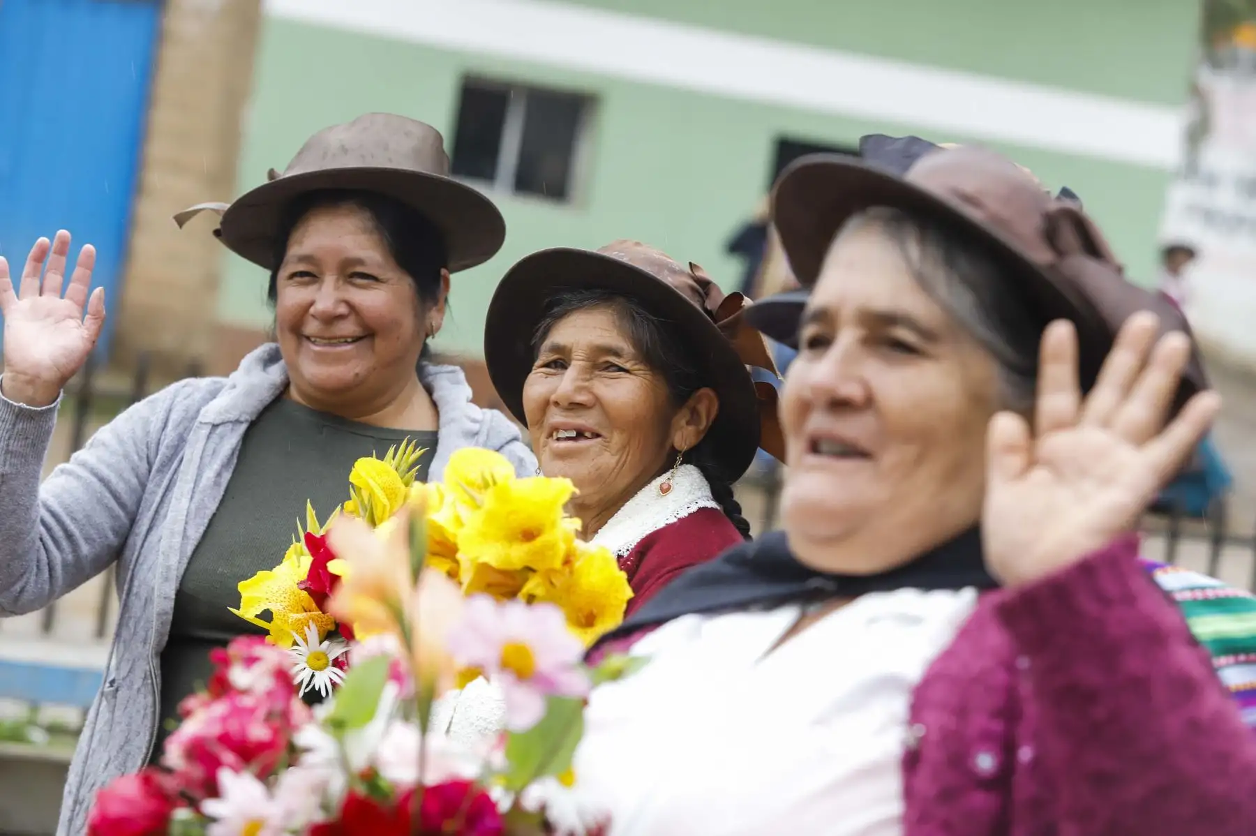 El presidente Martín Vizcarra realizó una supervisión de la obra de mejoramiento de la carretera Salcahuasi (Huancavelica), vía que permitirá unir a tres distritos de esta parte del país que se encuentran actualmente aislados y no tenían una conexión adecuada.Foto.ANDINA/ Prensa Presidencia