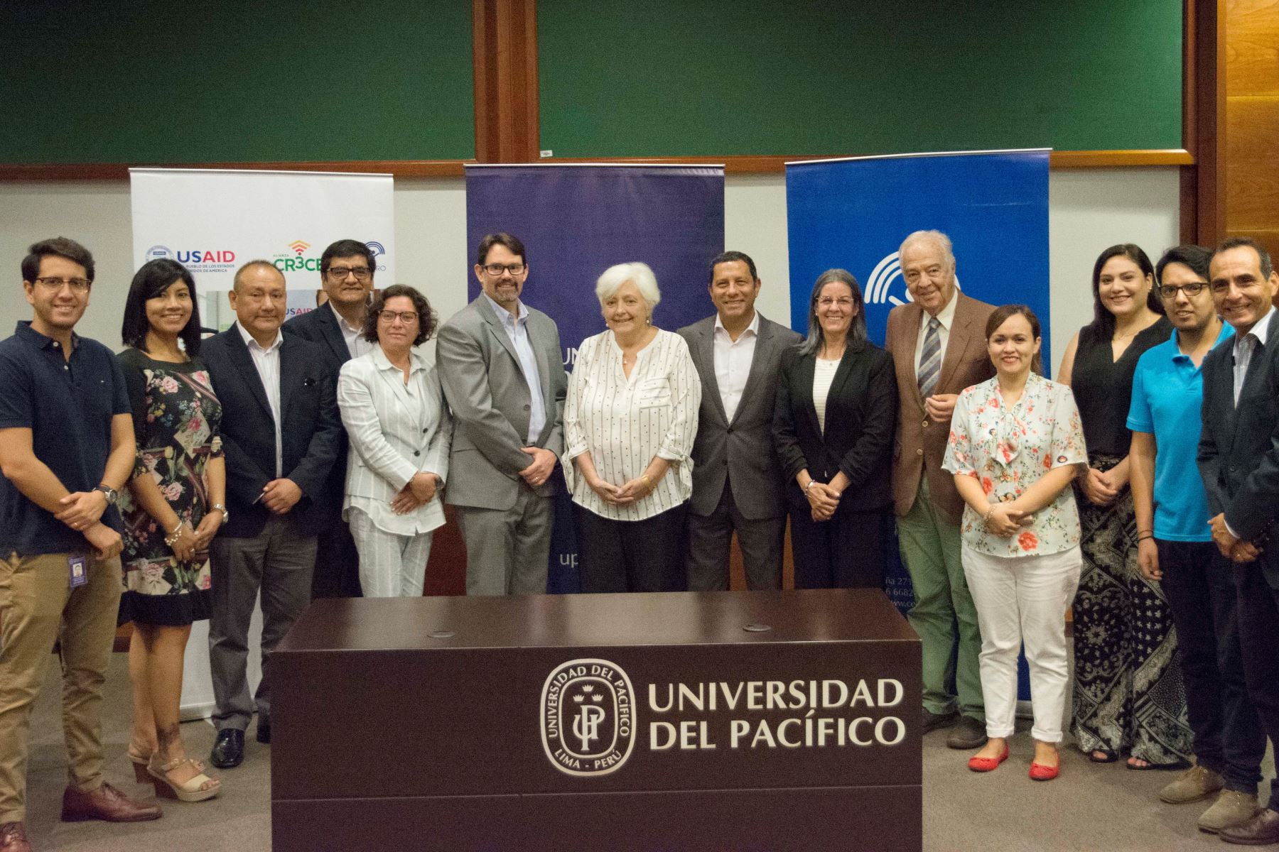 Representantes de la Universidad del Pacífico, USAID y Cedro firmaron convenios para promover la inclusión financiera. ANDINA/Difusión