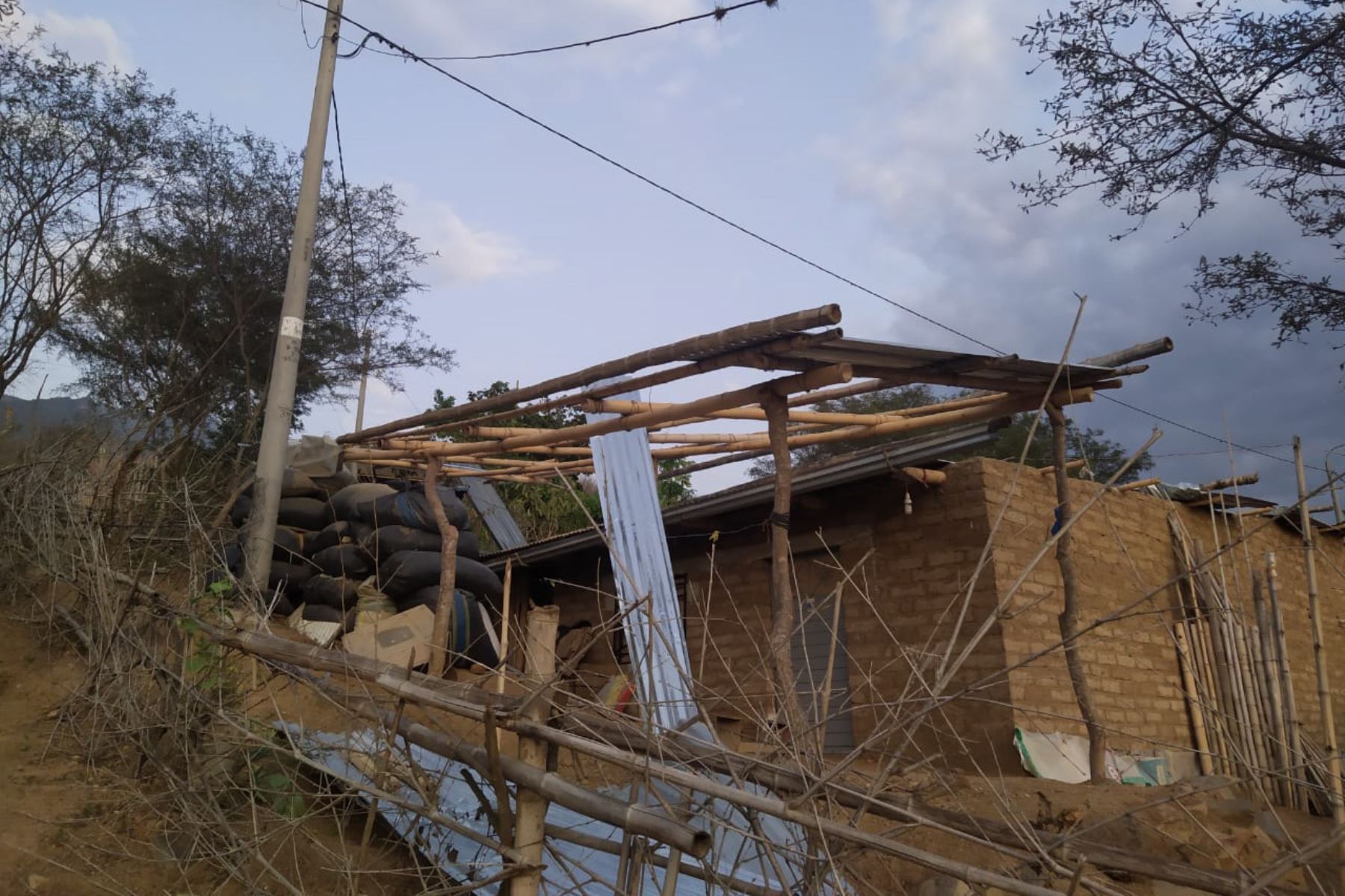 Vientos fuertes causan daños en al menos 30 viviendas de distrito de Oyotún, región Lambayeque. ANDINA/Difusión
