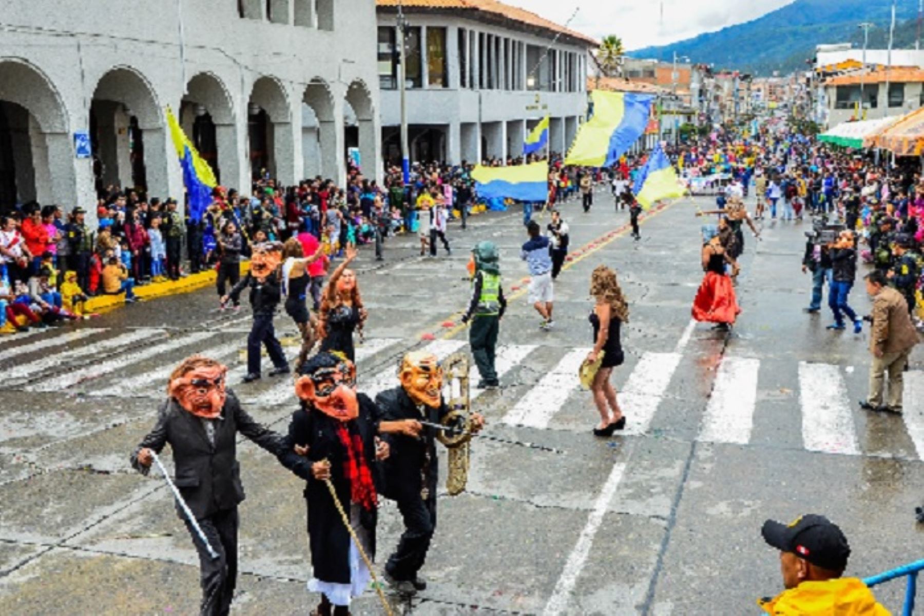 El Carnaval Huaracino tiene como lema este año “Vívelo como es”.