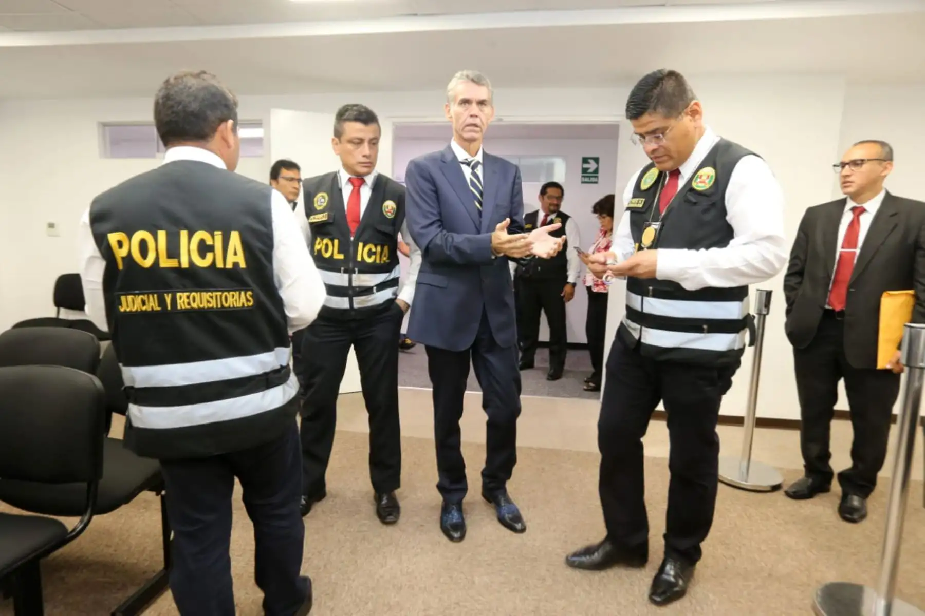 El Juez Concepción Carhuancho preside la audiencia de pedido de prisión preventiva contra el  exalcalde del Callao Juan Sotomayor y el excongresista Víctor Albrecht. Foto: ANDINA/Difusión