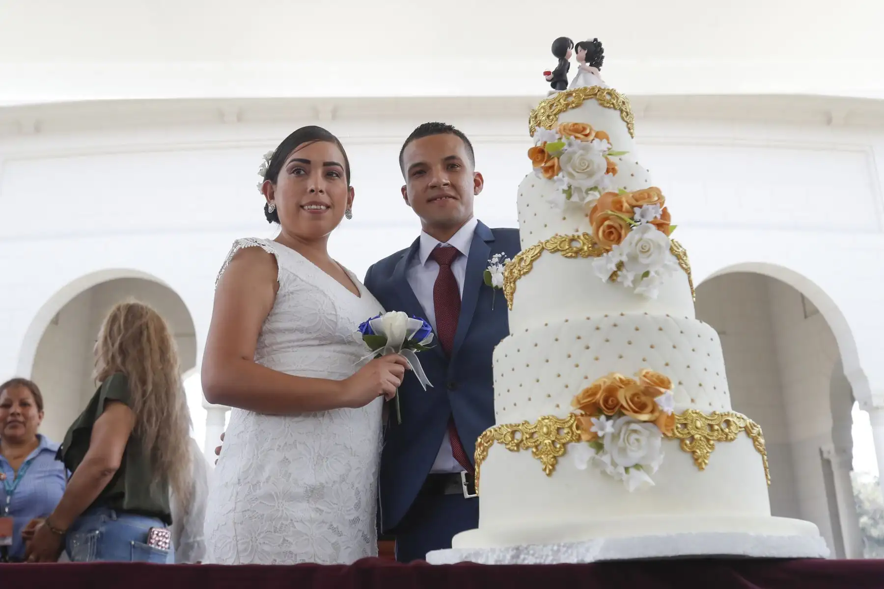En el Día del Amor y la Amistad, ciento nueve parejas se dieron el sí ante la Ley en el primer matrimonio civil comunitario del año que organizó la Municipalidad de Lima. Foto: ANDINA/Renato Pajuelo
