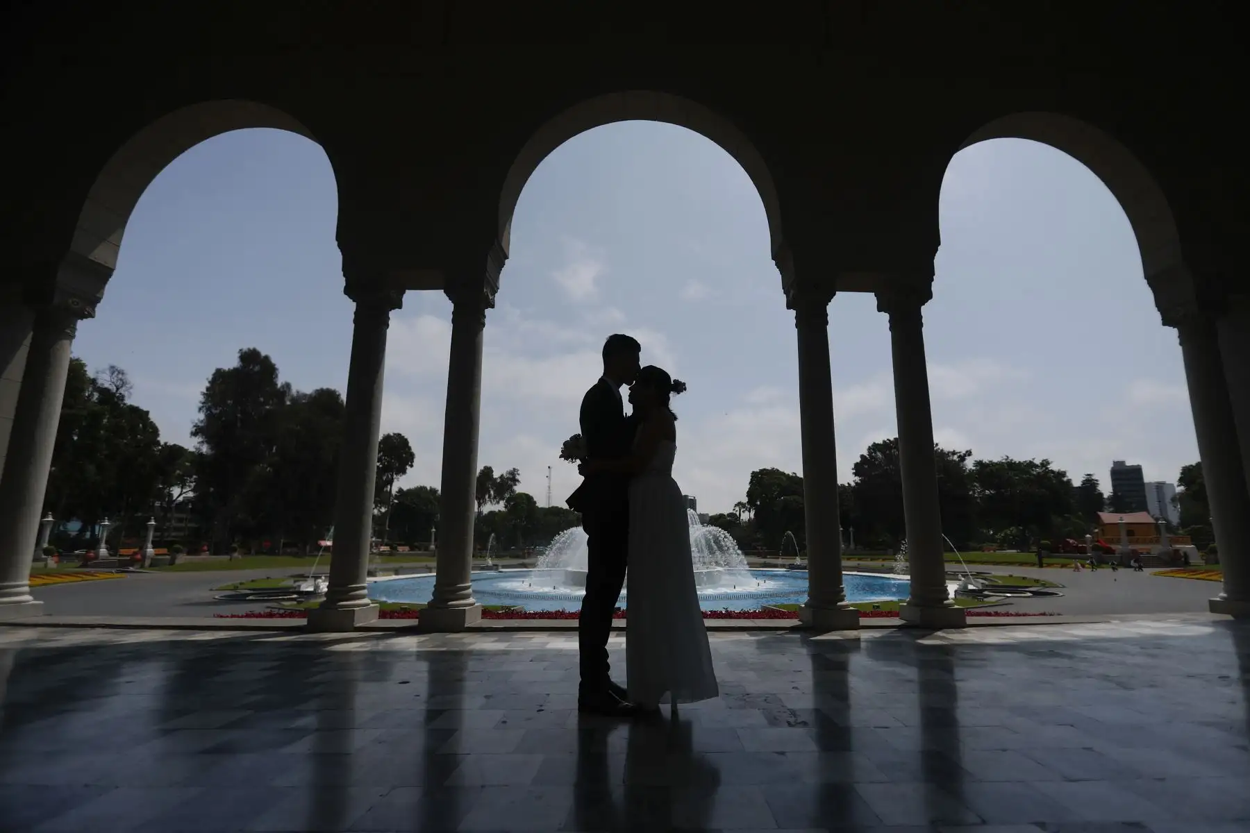 En el Día del Amor y la Amistad, ciento nueve parejas se dieron el sí ante la Ley en el primer matrimonio civil comunitario del año que organizó la Municipalidad de Lima. Foto: ANDINA/Renato Pajuelo