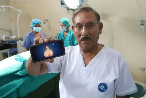 Un asegurado de 60 años, quien había sufrido una lesión grave en la región genital, se convirtió en el protagonista de la primera y compleja cirugía de reconstrucción parcial de pene realizada por médicos cirujanos del Hospital Nacional Edgardo Rebagliati Martins de EsSalud.