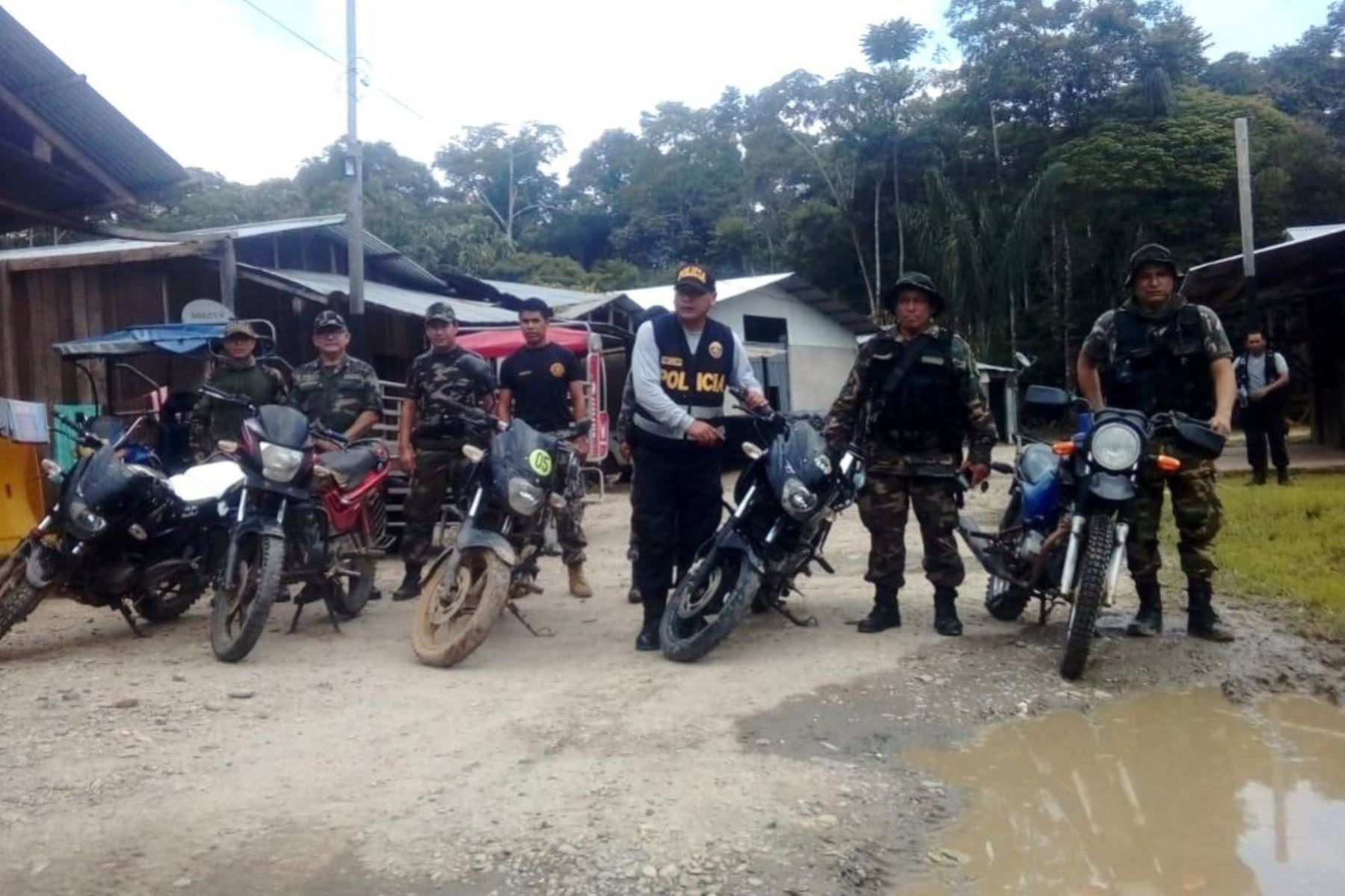 Fuerzas del orden ejecutan operaciones contra la minería ilegal en La Pampa, en Madre de Dios. ANDINA/Difusión