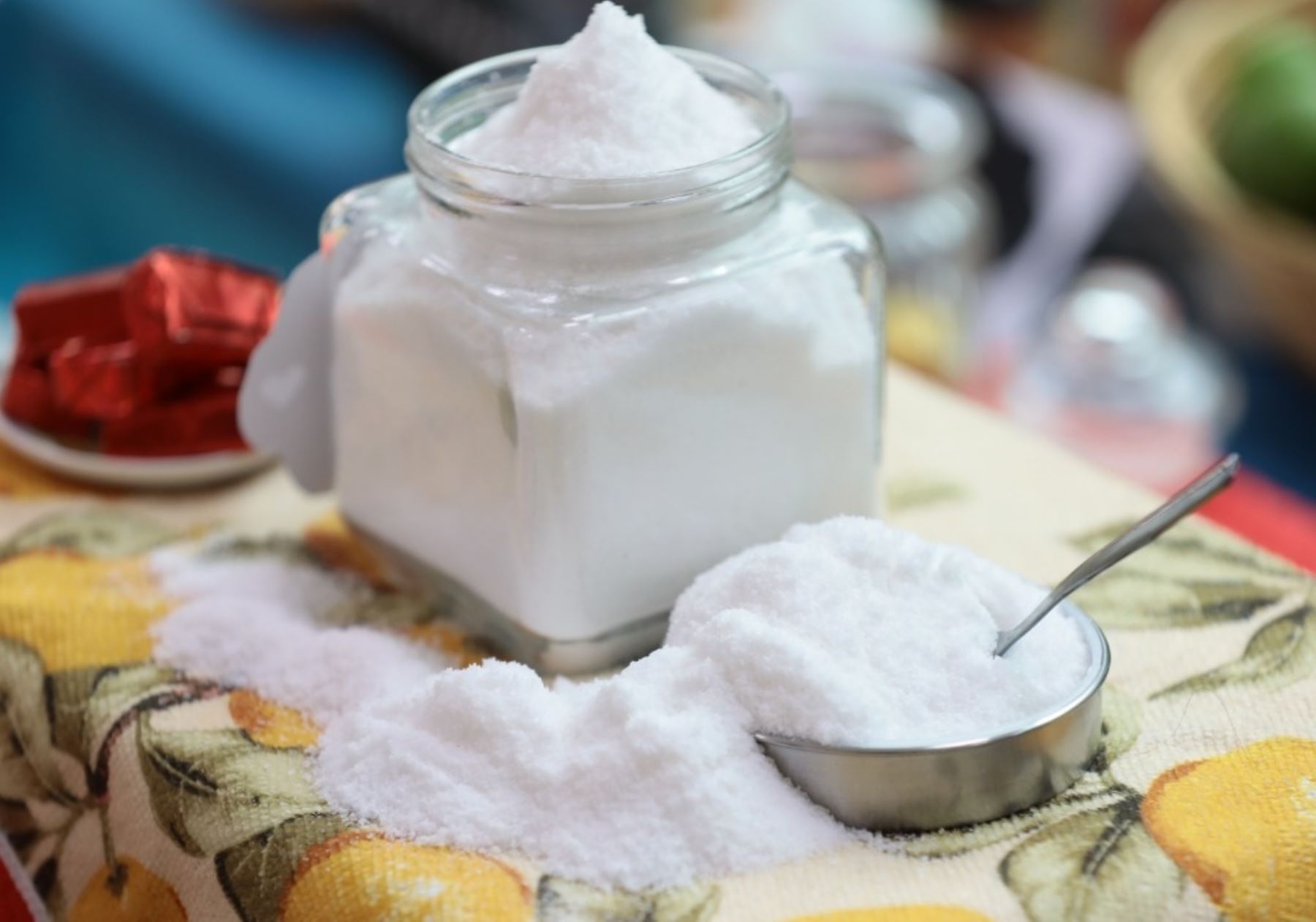 Exceso de sal en las comidas es factor de riesgo de enfermedad renal, señalan especialistas.