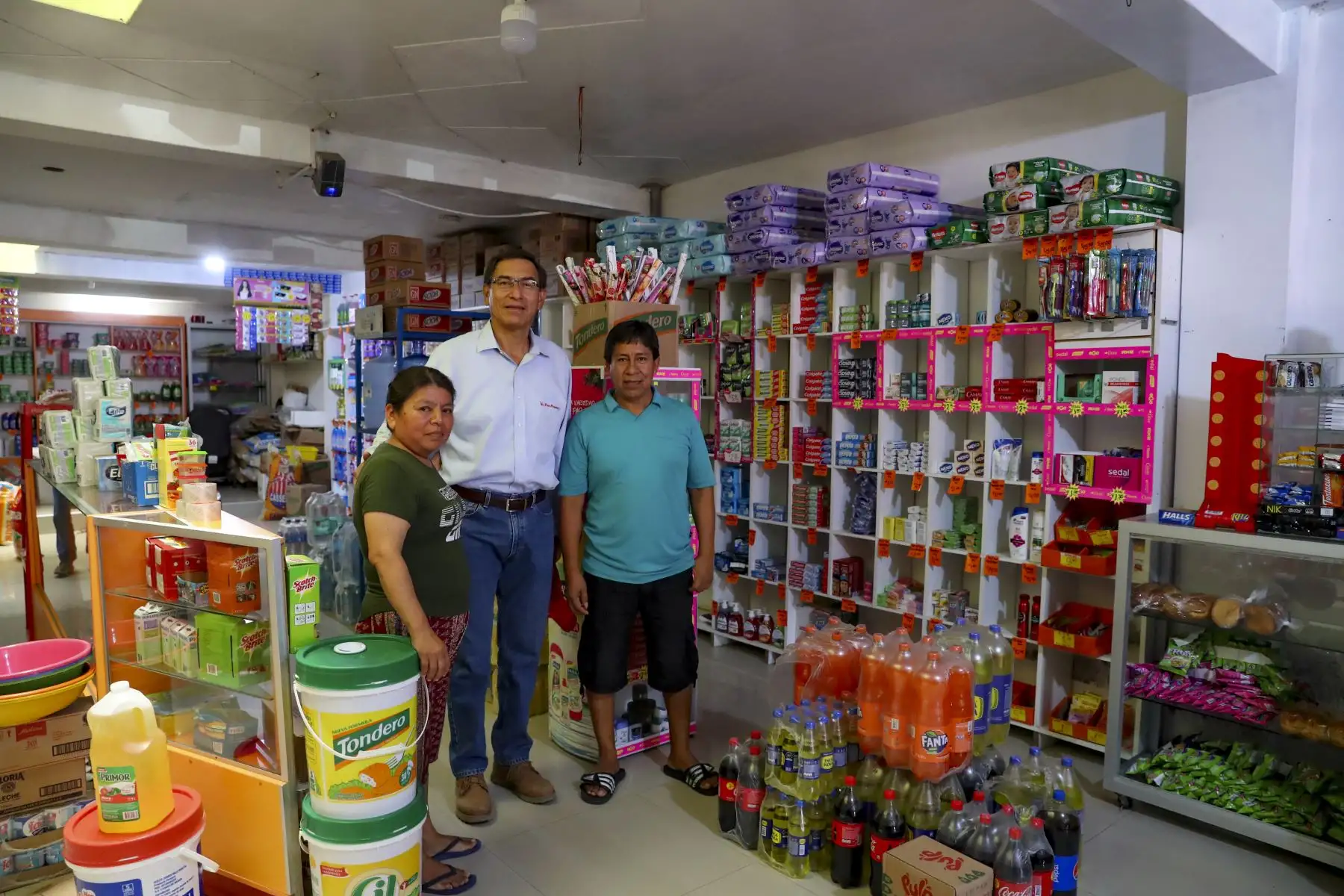 Presidente Martín Vizcarra supervisó la entrega de obras de rehabilitación de las calles del distrito de Santa Rosa de Chiclayo. Foto:ANDINA/ Prensa Presidencia