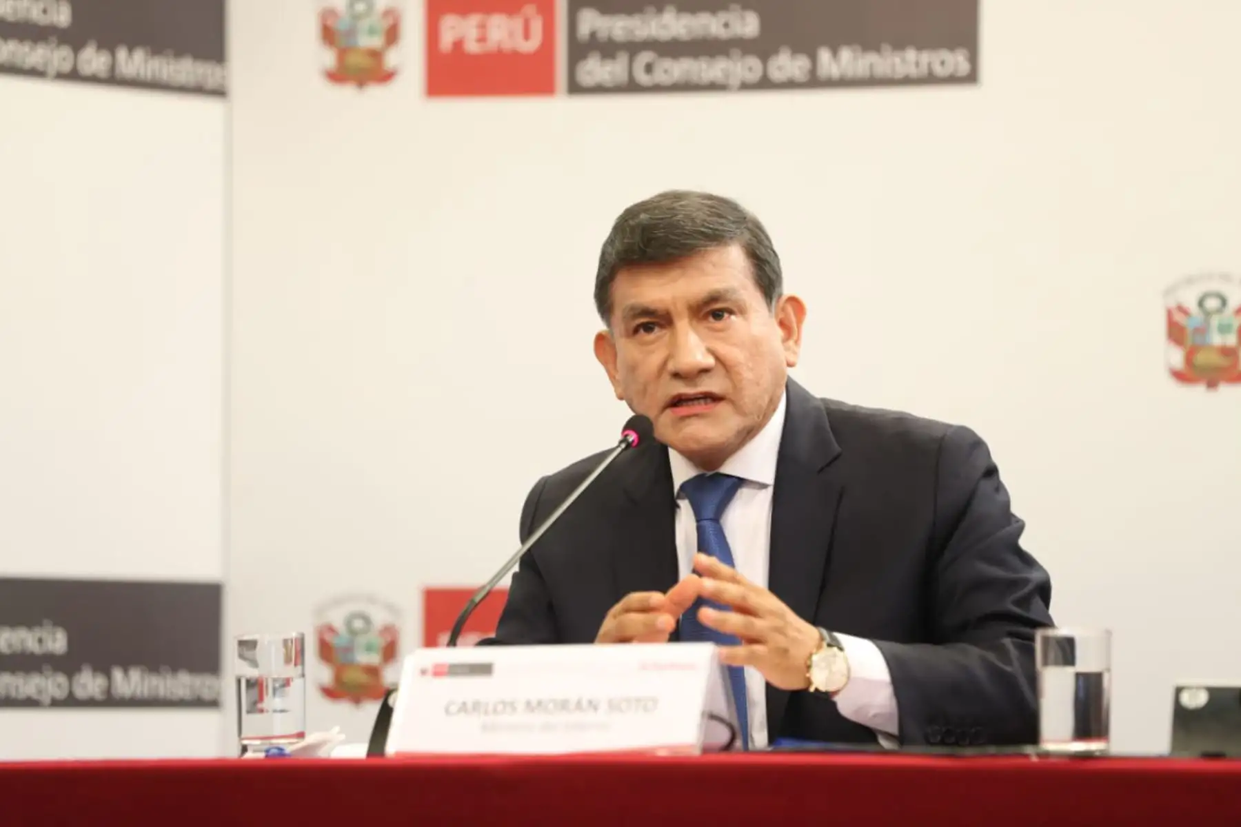 Ministro del Interior manifestó que a pesar de la gran cantidad de detenidos, la gran mayoría de ciudadanos a acatado la medida. Foto: ANDINA/Prensa Presidencia.