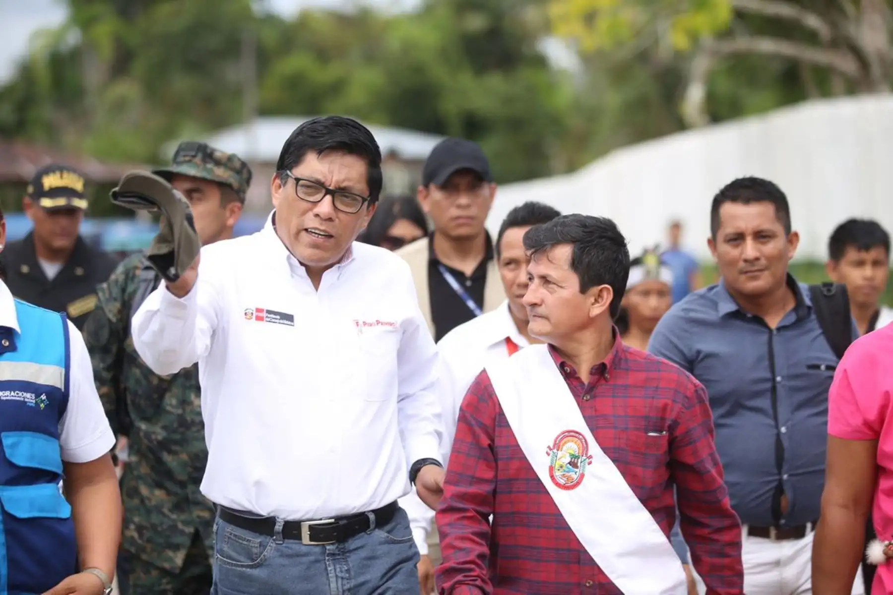 Presidente del Consejo de Ministros supervisa funcionamiento de servicios públicos en distrito de Putumayo.