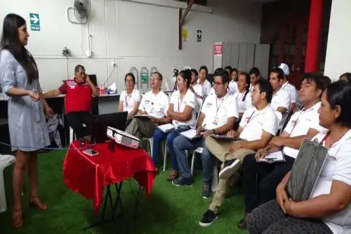 Qali Warma capacita en San Martín a monitores de gestión local para Buen Inicio Escolar