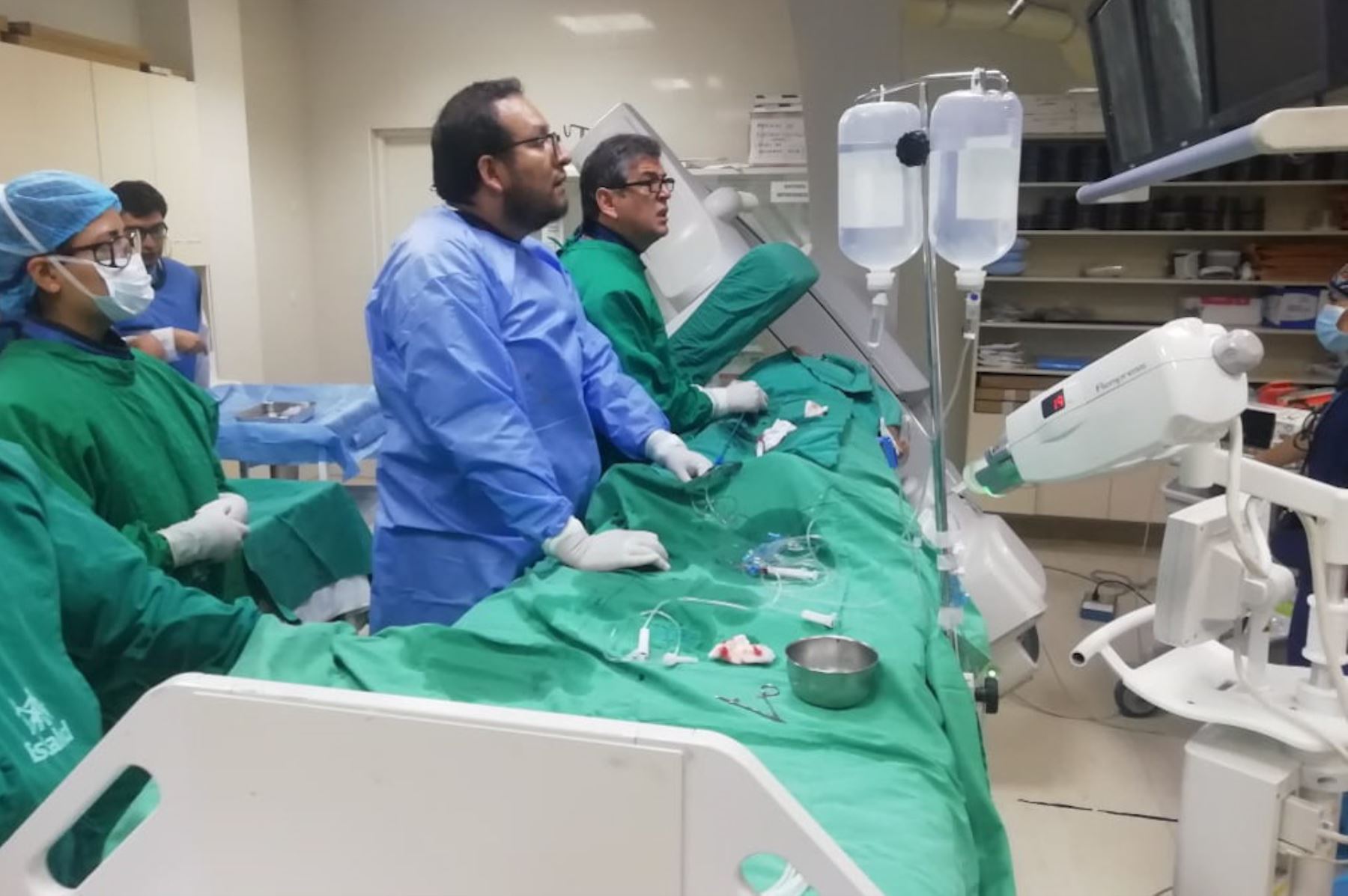 EsSalud aplica novedoso procedimiento para resolver mal cardiaco a madre de familia en Arequipa
