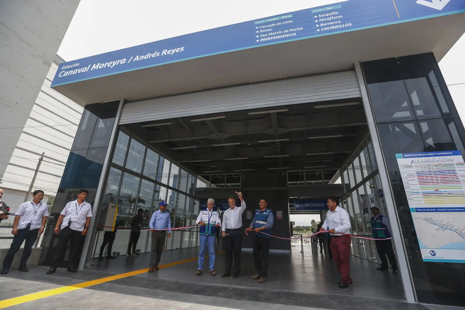 El alcalde Jorge Muñoz inaugura la nueva estación Andrés Reyes del Metropolitano, que beneficiará a 26 mil usuarios que utilizan a diario el servicio. Foto: ANDINA/Jhonel Rodríguez Robles