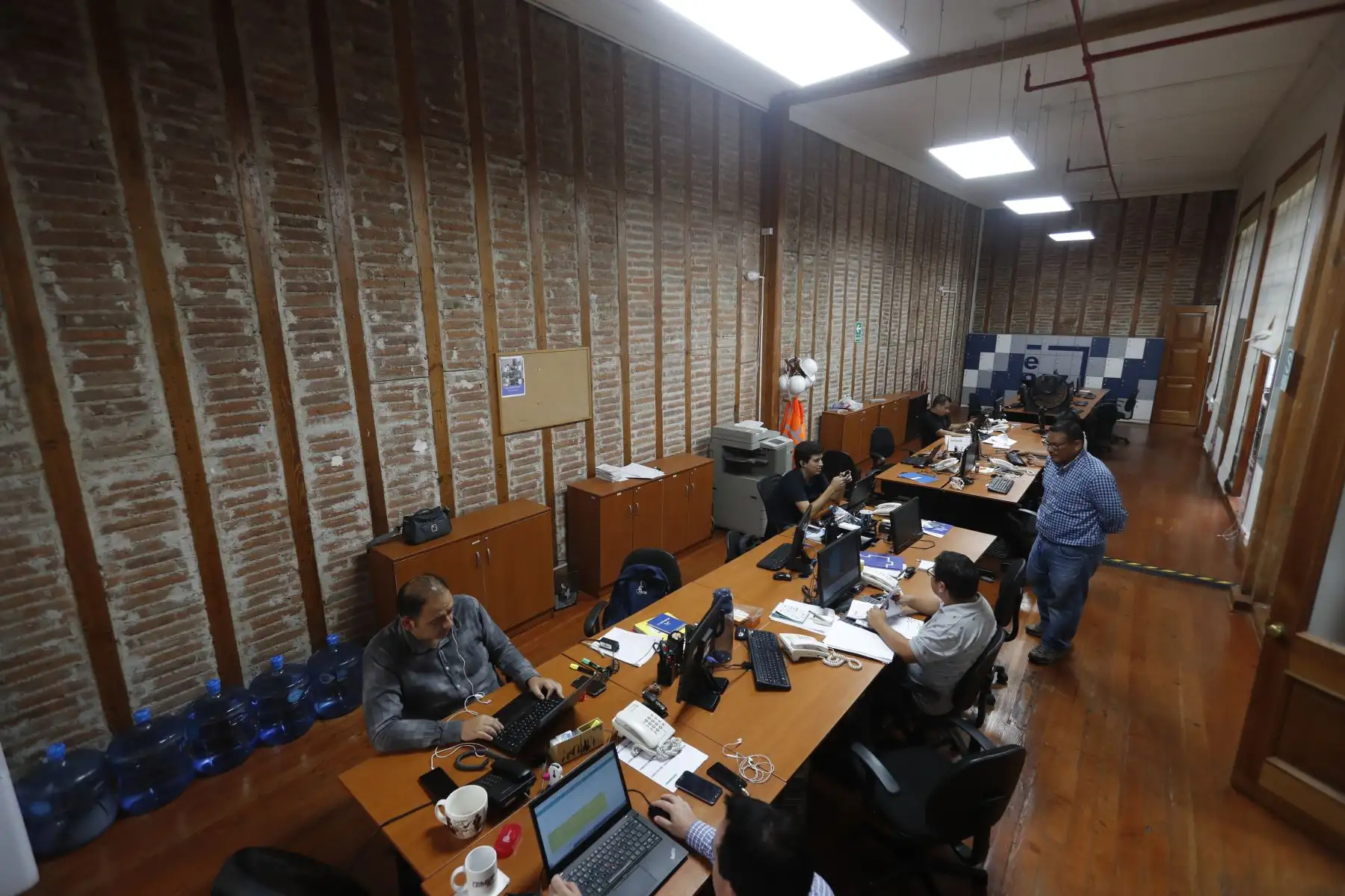 Entidades del Estado y empresas dinamizan su presencia en el Centro Histórico de Lima, gracias a una mayor oferta de alquiler de espacios en edificios que son recuperados respetando arquitectura original. Foto: ANDINA/Renato Pajuelo