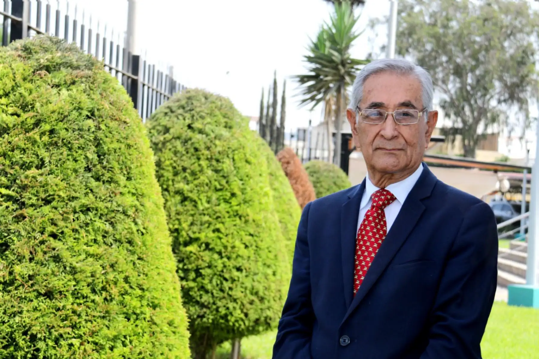 Oswaldo Zegarra es médico cirujano especializado en Pediatría por la Universidad Peruana Cayetano Heredia (UPCH). Foto: Sunedu.