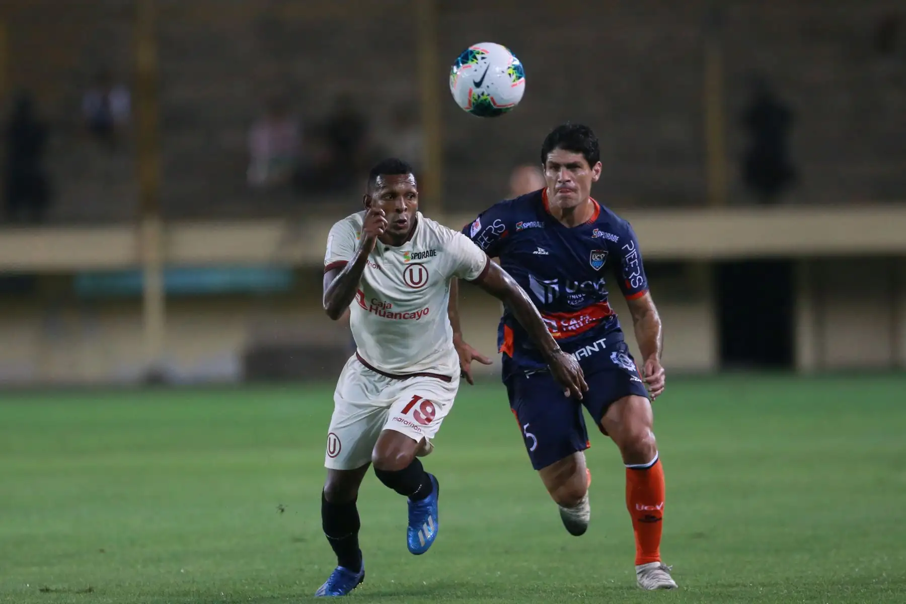 Universitario cayó derrotado ante la Universidad César Vallejo por dos goles a cero,en el estadio monumental. 
Foto: ANDINA/Jhony Laurente