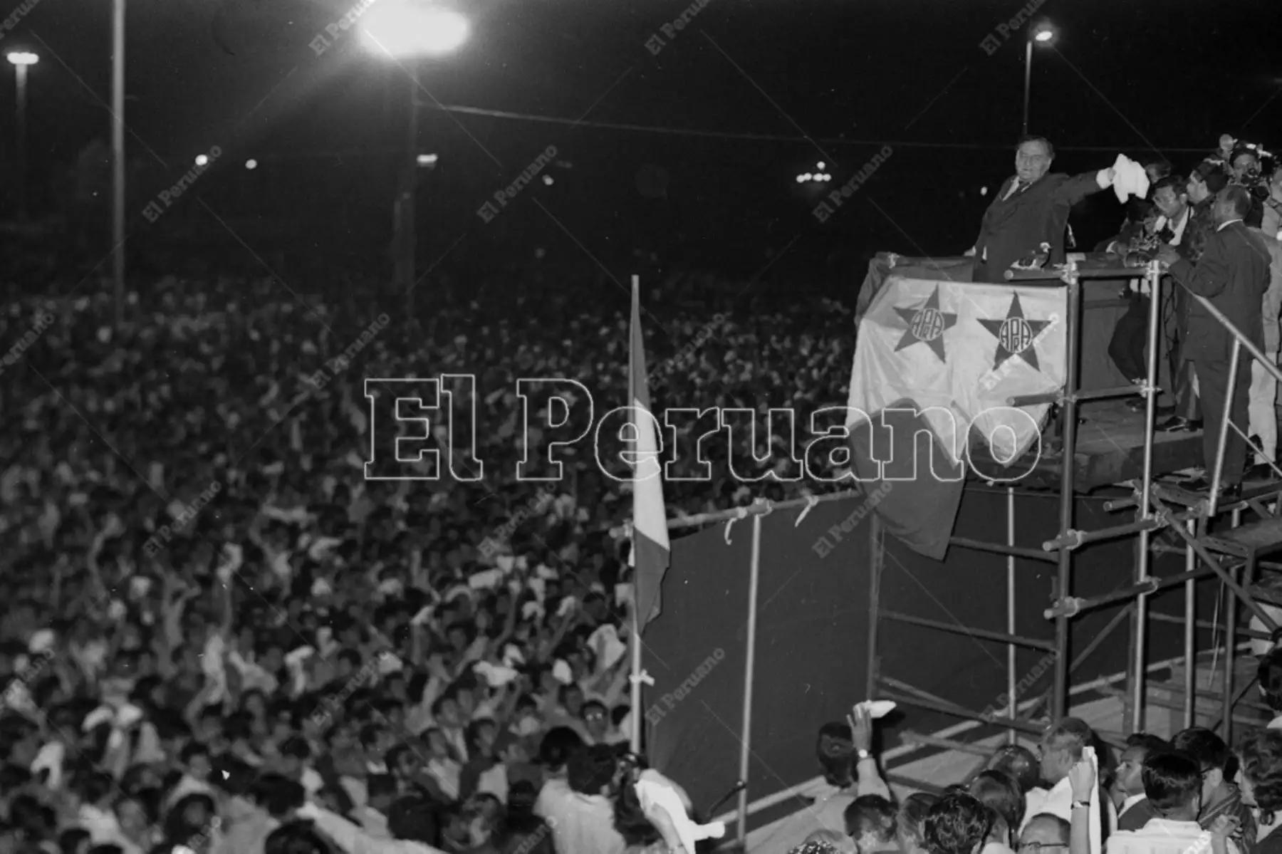 Lima - 18 febrero 1972 / Víctor Raúl Haya de la Torre en el mitin por el día de la freternidad aprista. 
Foto: Archivo Histórico de El Peruano