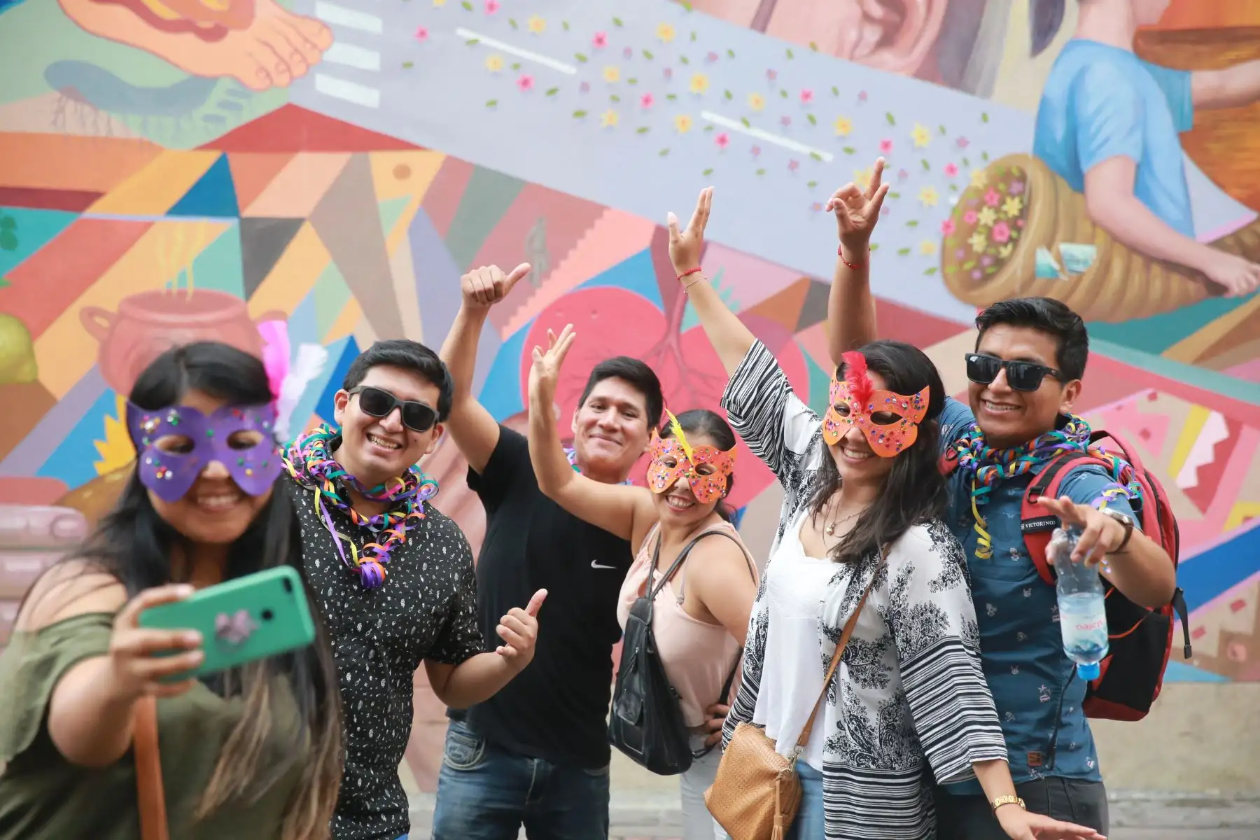 Celebran el Carnaval de Lima en el Centro Histórico.
Foto: ANDINA/Jhony Laurente