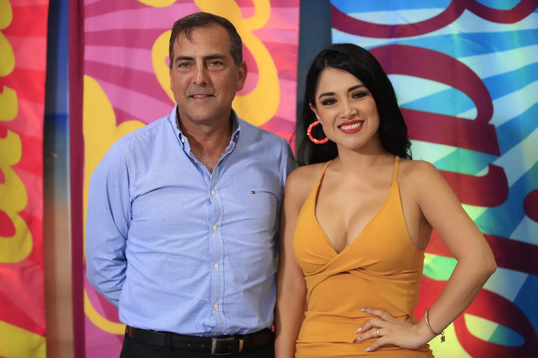 Gerente General de TV Perú Felipe Berninzon y Katy Jara durante el lanzamiento en conferencia de prensa del programa Domingos de Fiesta.

Foto:ANDINA / Juan Carlos Guzmán Negrini