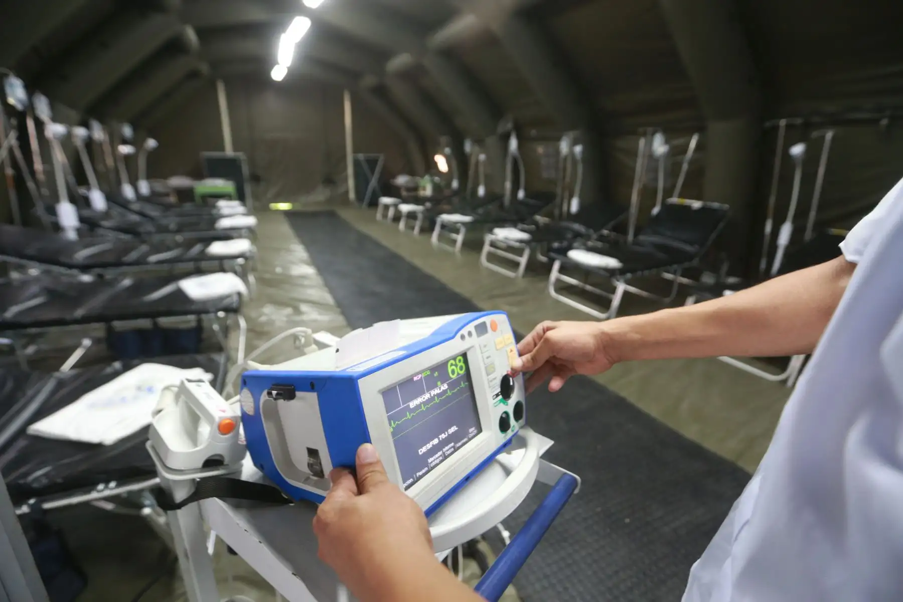 Minsa anuncia instalaciòn de hospitales moviles con instrumentos de ultima generaciòn que se  encuentran listos para alberga  posibles pacientes con el virus Covid-19, en el hospital Hipolìto Unanue. Foto: ANDINA/Jhony Laurente
