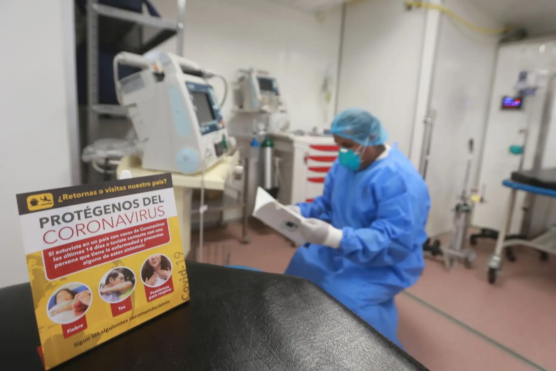 Minsa anuncia instalaciòn de hospitales moviles con instrumentos de ultima generaciòn que se  encuentran listos para alberga  posibles pacientes con el virus Covid-19, en el hospital Hipolìto Unanue. Foto: ANDINA/Jhony Laurente