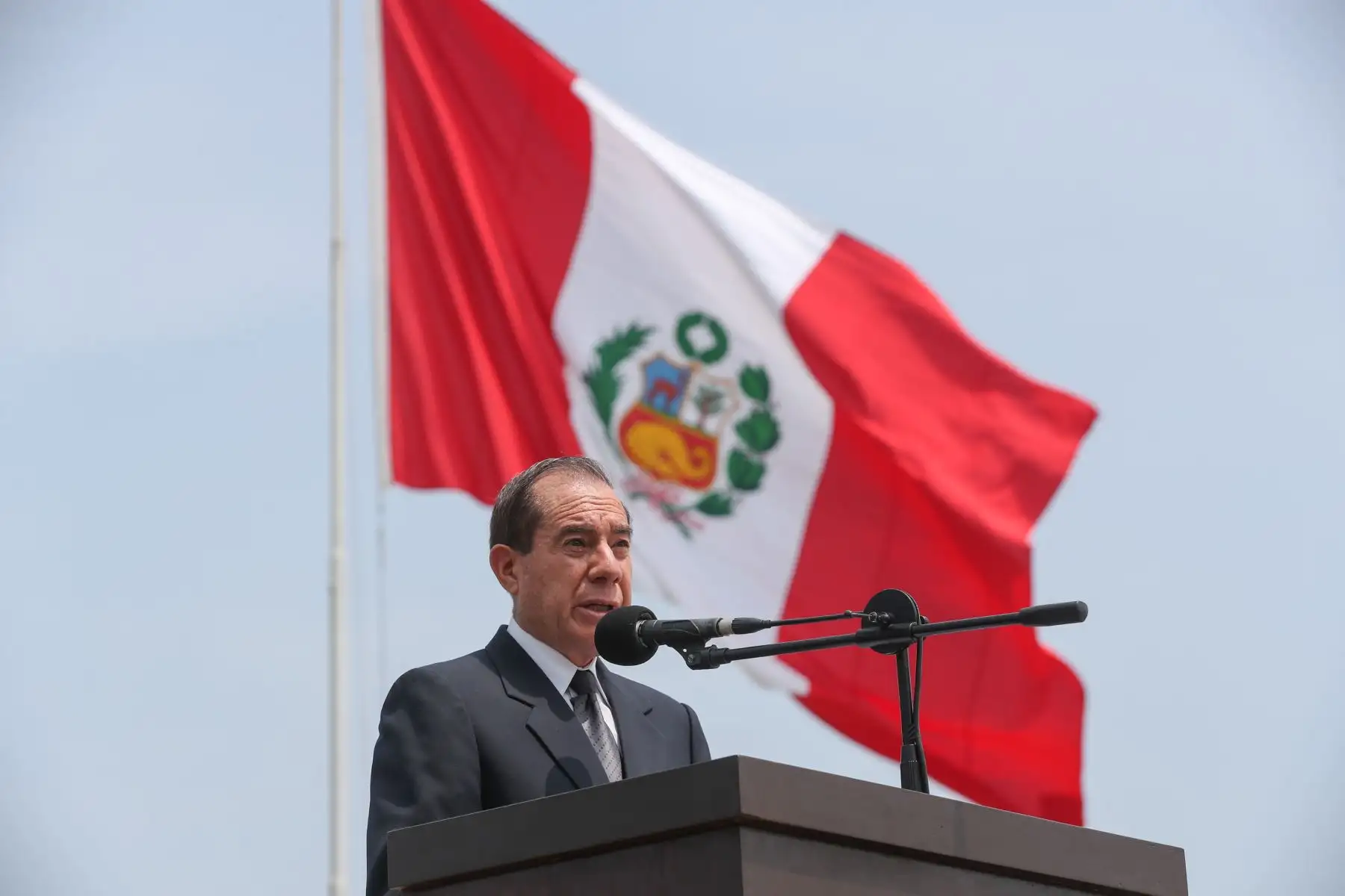 Ministro de Defensa presidió  ceremonia por el 25º aniversario de las operaciones en el Alto Cenepa a personal de las Fuerza Aérea del Perú. Foto:ANDINA/MINDEF