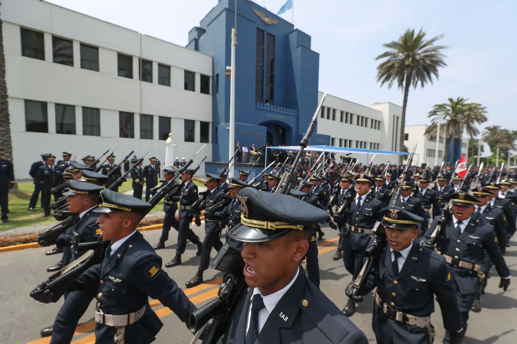 Ministro de Defensa presidió  ceremonia por el 25º aniversario de las operaciones en el Alto Cenepa a personal de las Fuerza Aérea del Perú. Foto:ANDINA/MINDEF