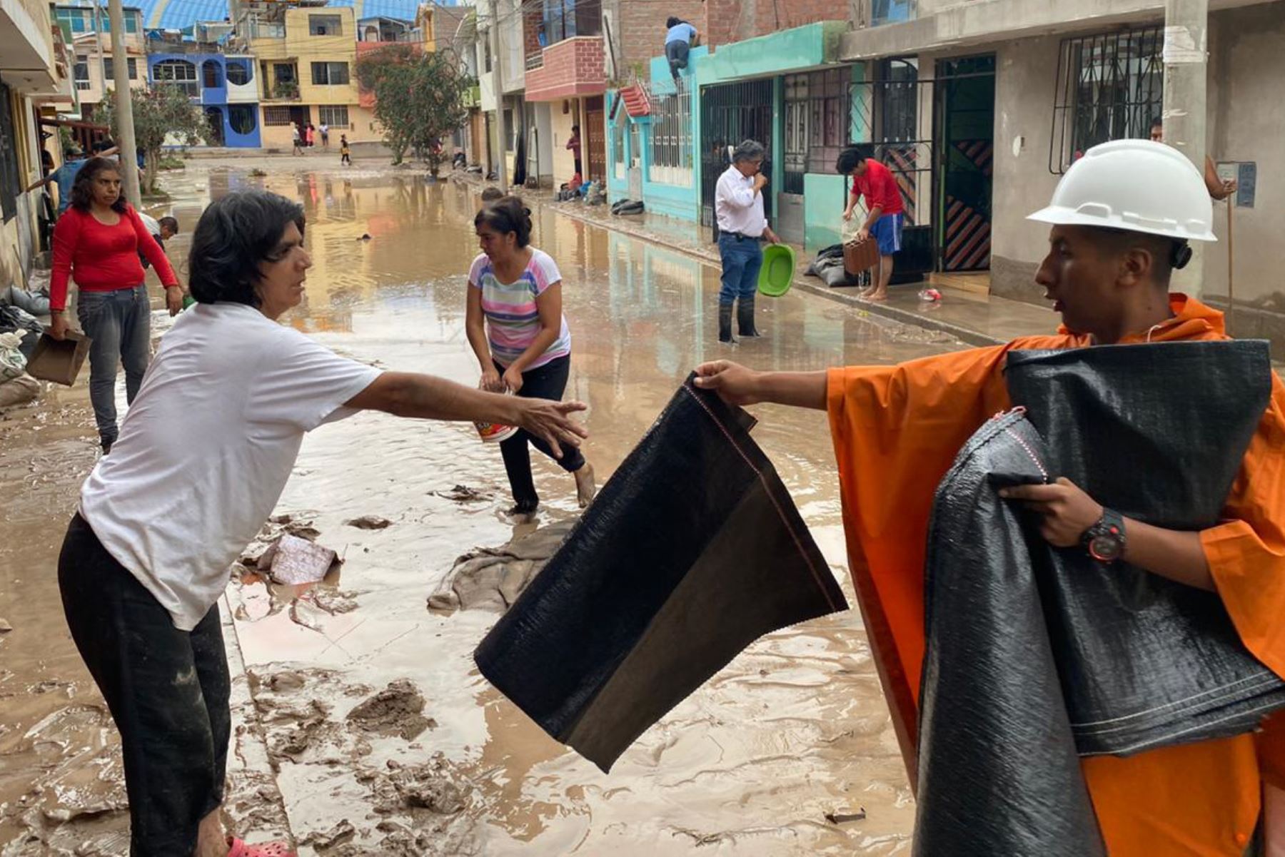 Varios distritos de Arequipa afectados por las lluvias intensas fueron declarados en emergencia por el Ejecutivo. ANDINA/Difusión