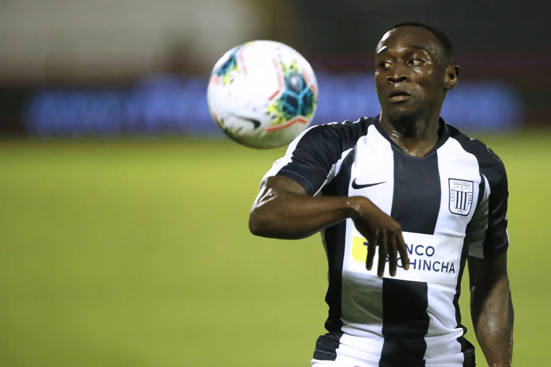 Alianza Lima se enfrenta al Municipal empatando 0-0. Foto: ANDINA/Eddy Ramos