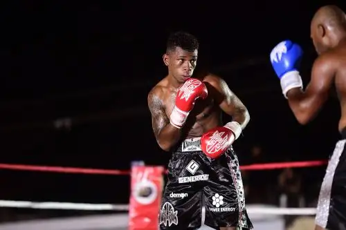 Jayro Morán  se convirtió en campeón mundial de boxeo súper welter de la ANIB