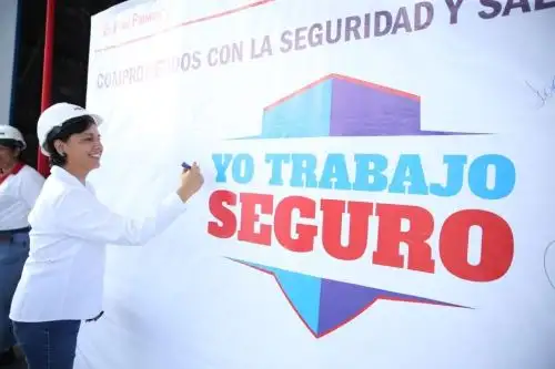 Ministra de Trabajo y Promoción del Empleo, Sylvia Cáceres.