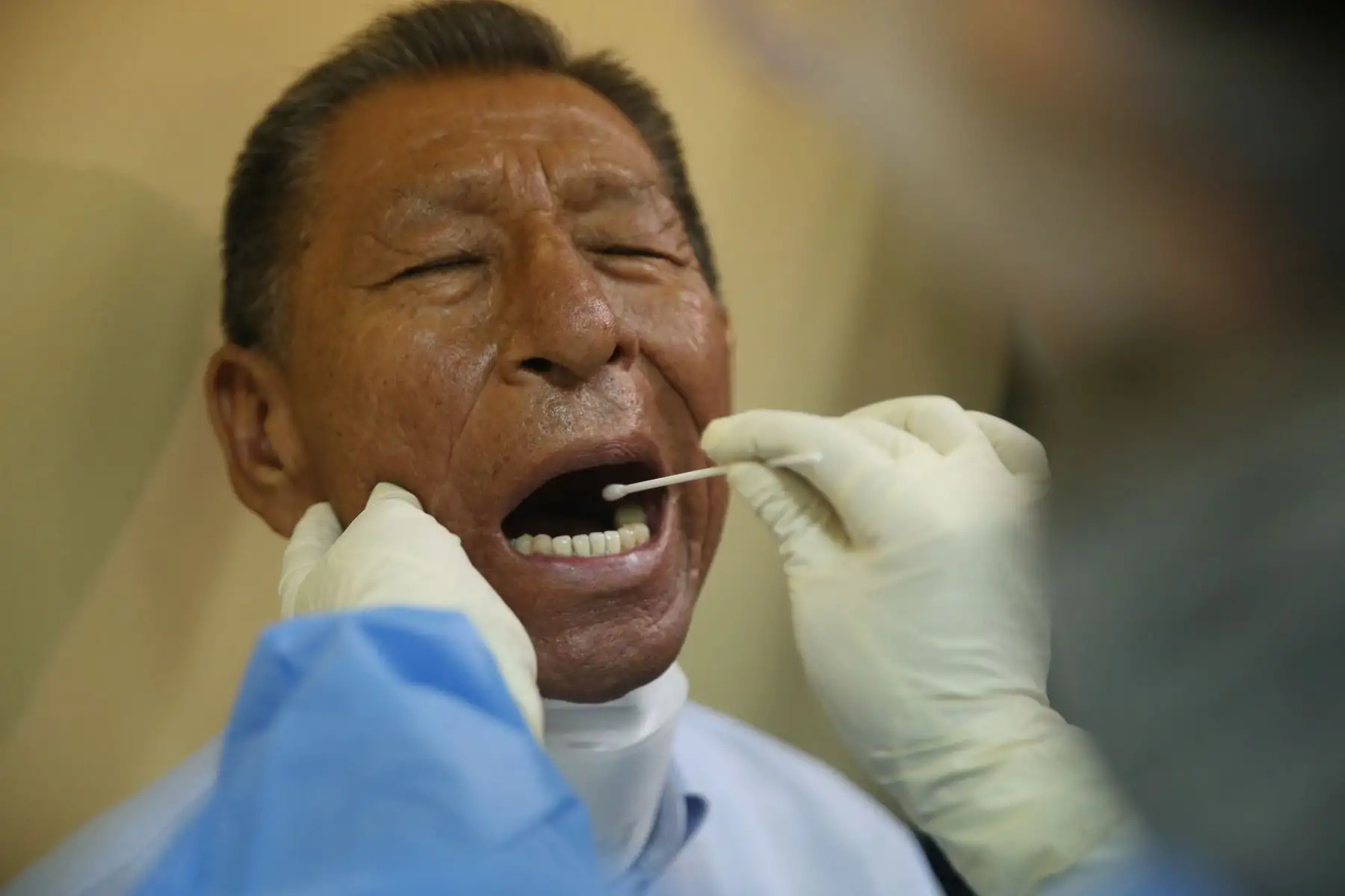El Instituto Nacional de Salud del Minsa presenta el desarrollo y procesamiento de las muestras, autorizada para la investigación y resultados de las muestras por coronavirus COVID-19 en el Perú.
Foto: ANDINA/Jhonel Rodríguez Robles