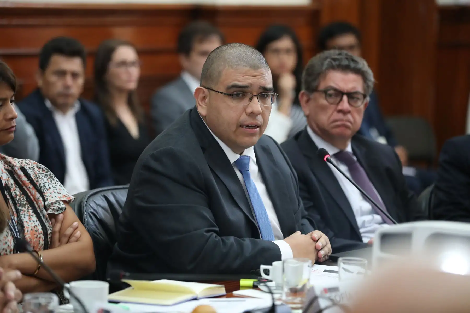 El presidente del Consejo de Ministros, Vicente Zeballos, presidió la XXXVI sesión de la Comisión de Alto Nivel Anticorrupción (CAN), que contó con la participación de sus miembros titulares: Poder Judicial, Fiscalía de la Nación, Tribunal Constitucional, Junta Nacional de Justicia, Ministerio de Justicia y Derechos Humanos, Acuerdo Nacional, Asamblea Nacional de Gobiernos Regionales, y Asociación de Municipalidades del Perú.
Foto: PCM
